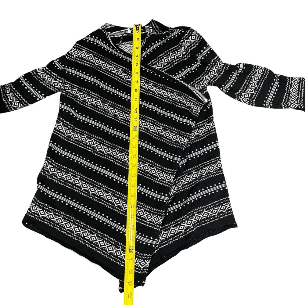 Volcom Black and White Patterned Cardigan, XS/S - Picture 7 of 8